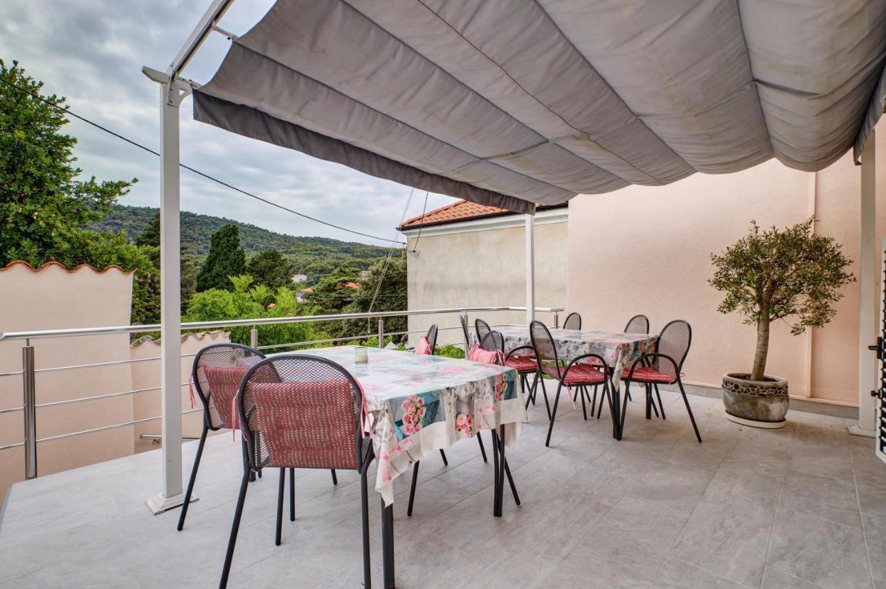 Apartments Ljubica Veli Lošinj Zewnętrze zdjęcie