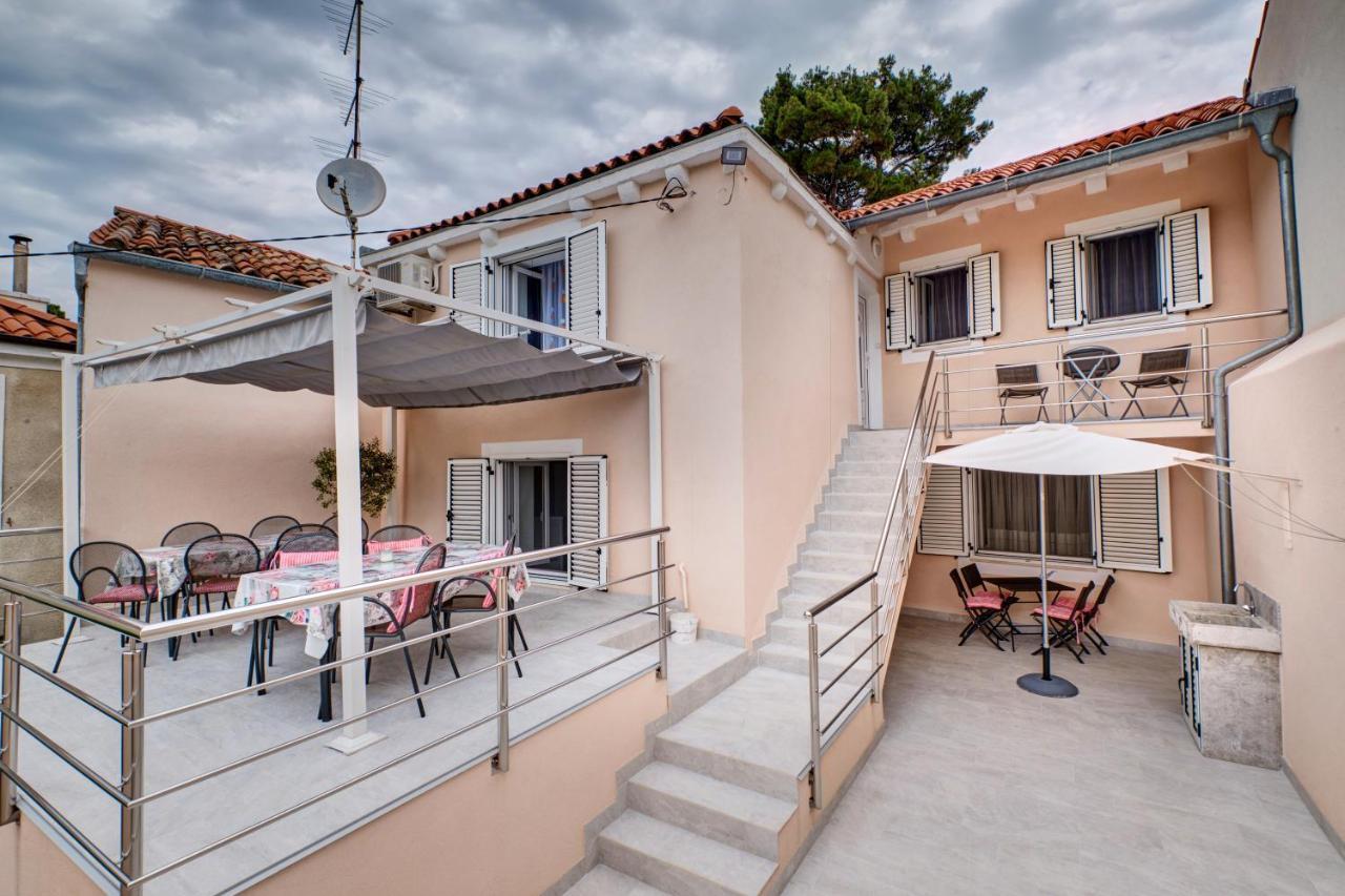 Apartments Ljubica Veli Lošinj Zewnętrze zdjęcie