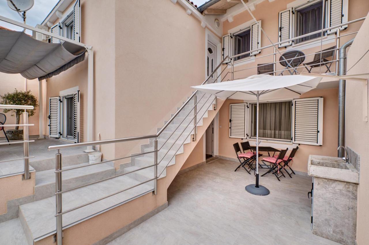 Apartments Ljubica Veli Lošinj Zewnętrze zdjęcie