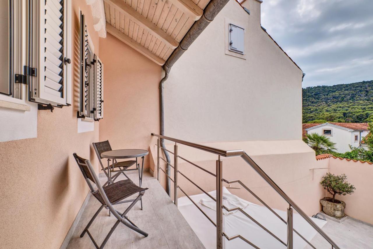 Apartments Ljubica Veli Lošinj Zewnętrze zdjęcie