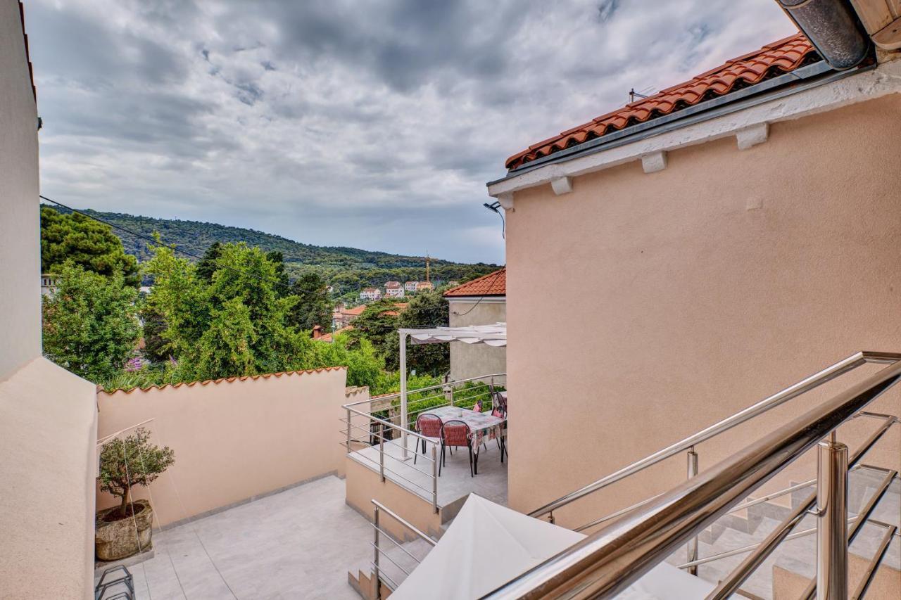Apartments Ljubica Veli Lošinj Zewnętrze zdjęcie